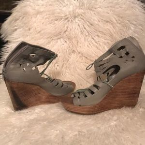 Dolce Vita sandal wedges